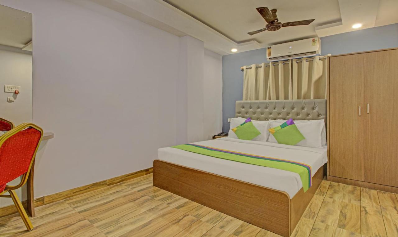 Hotel Royal Crowne Near Kolkata Airport Zewnętrze zdjęcie